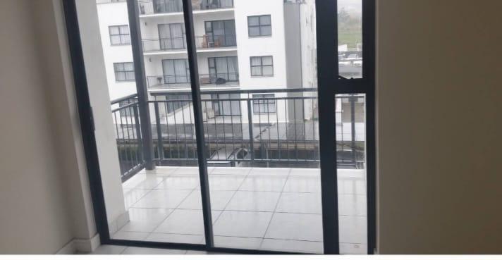 To Let 1 Bedroom Property for Rent in De Kuilen Western Cape